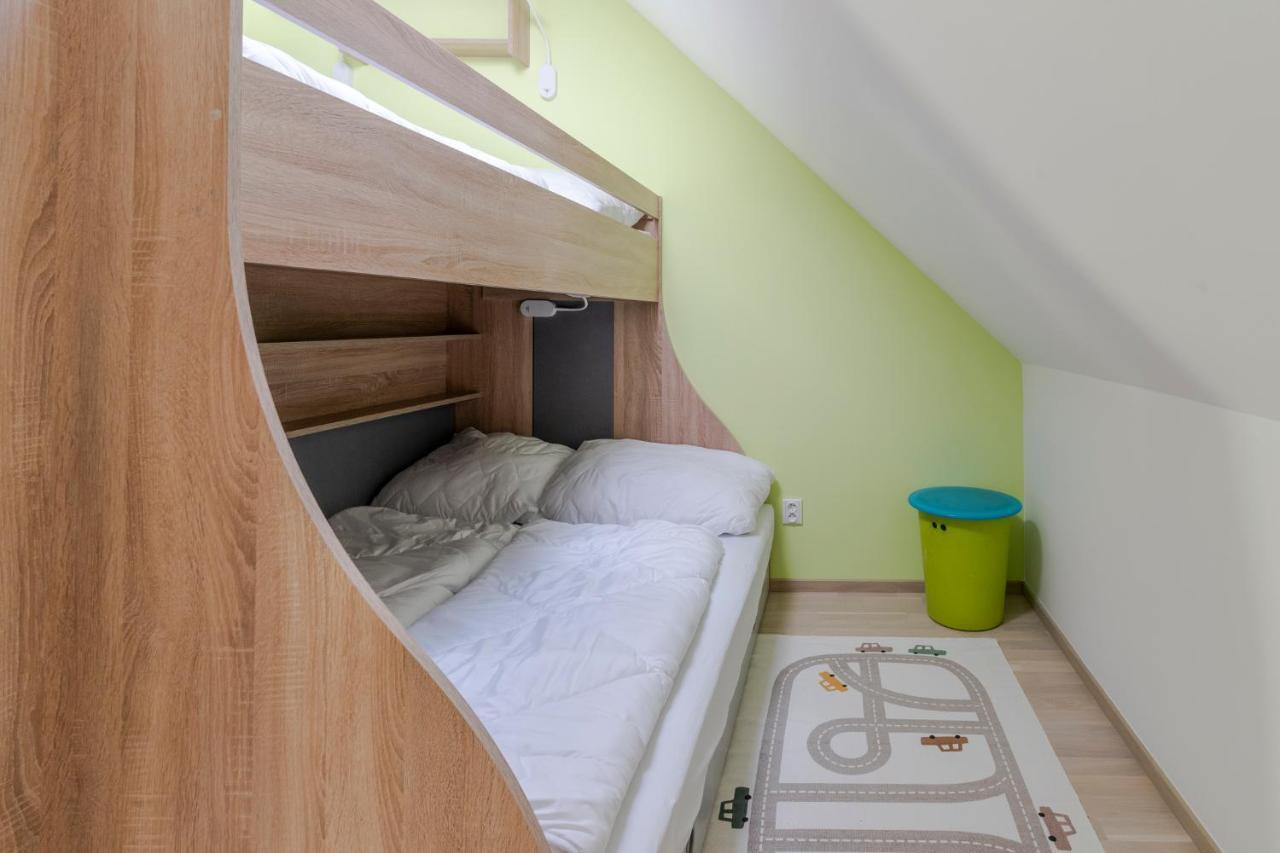 Apartmán Horní Mísečky - luxusní ubytování pro dvě rodiny s dětmi Exteriér fotografie